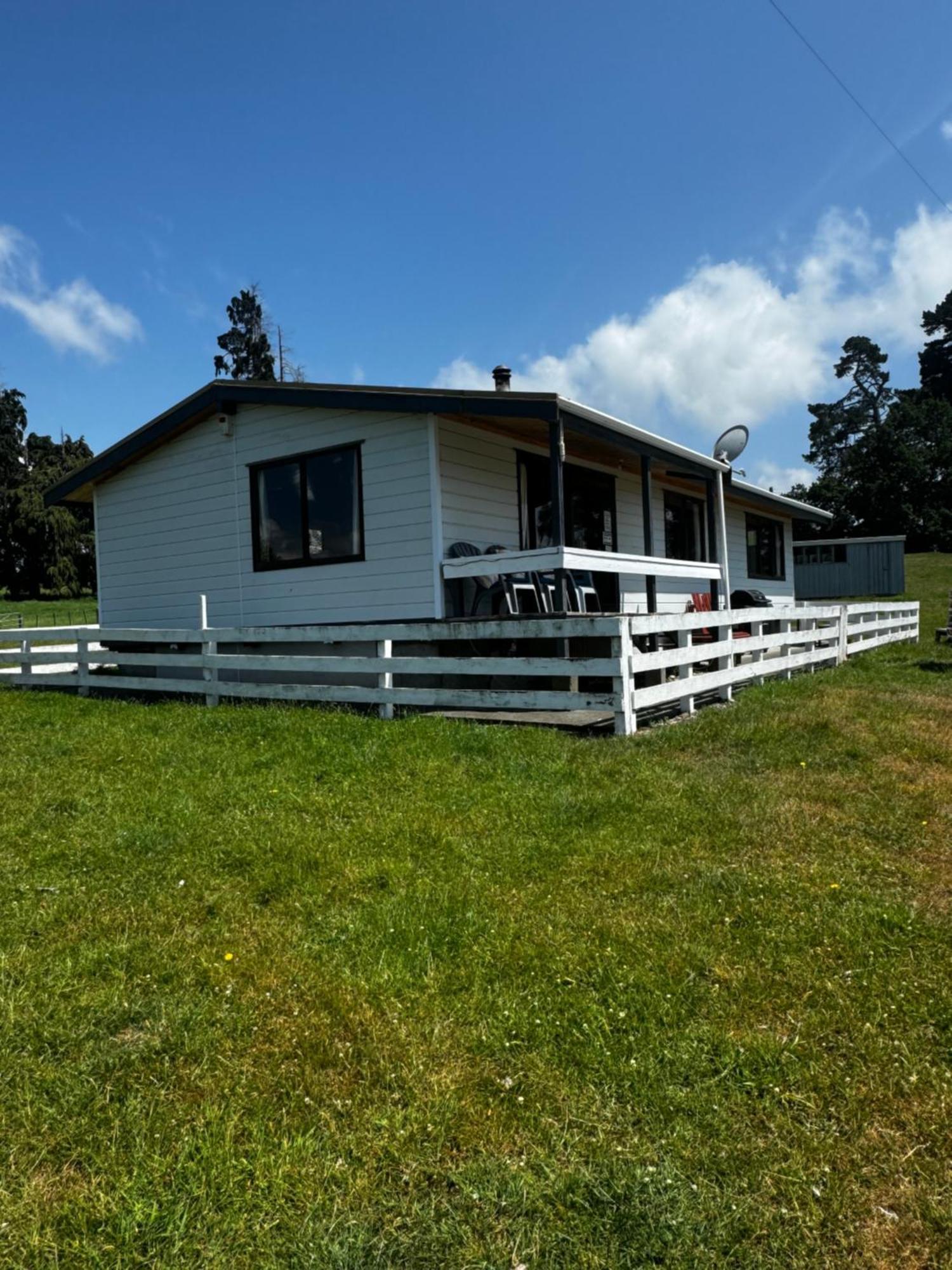 Lockwood Country House Retreat Putorino Exterior photo
